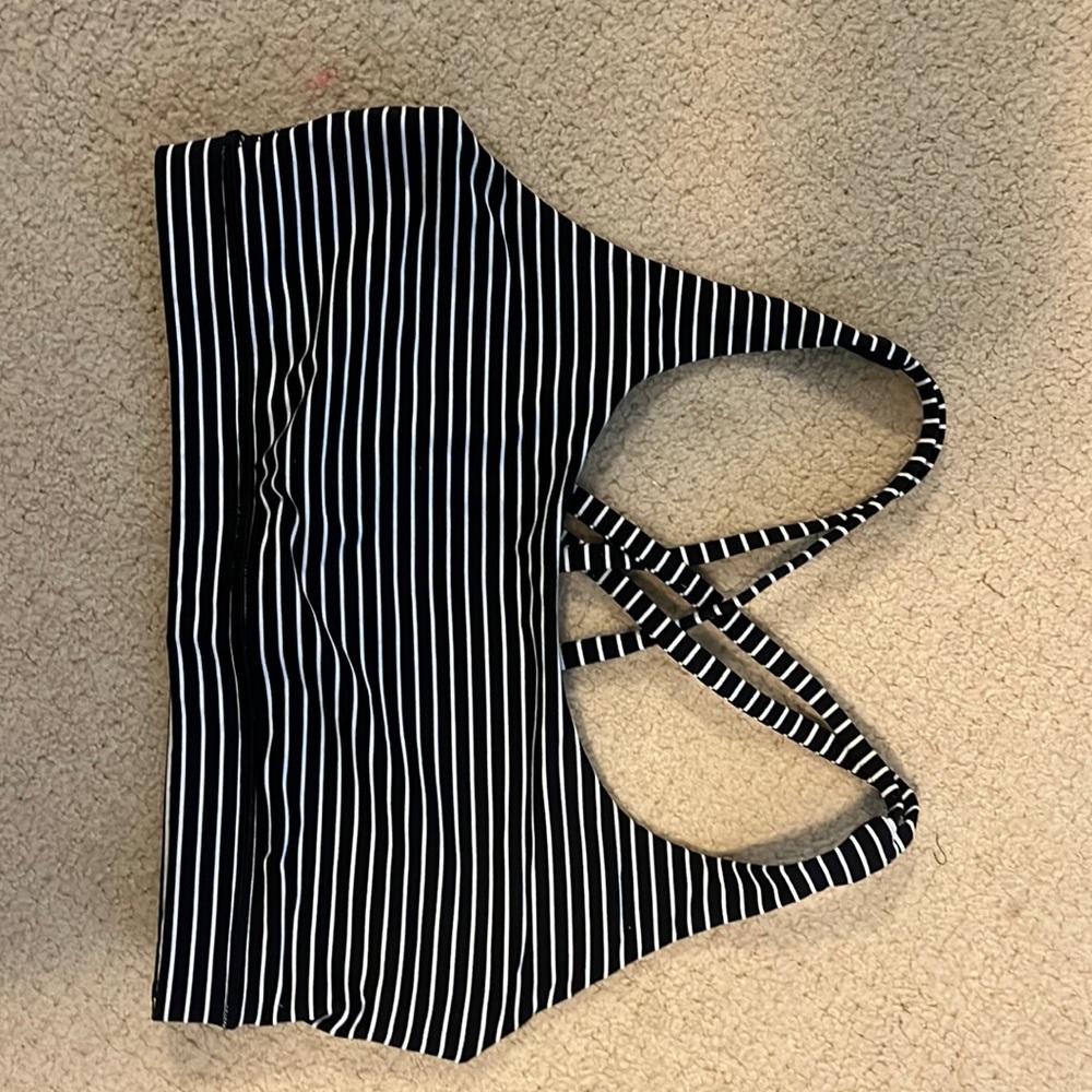 Lululemon high energy bra